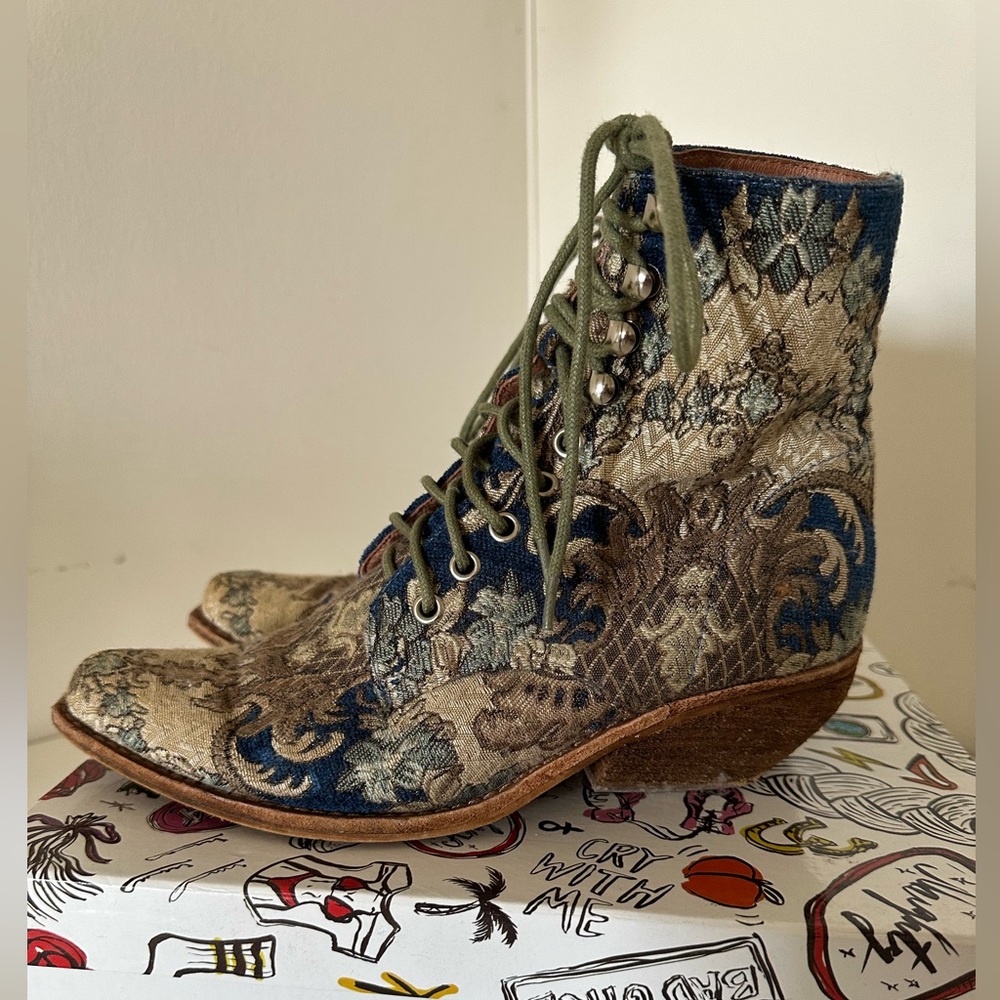 Sam Edelman Western Boots 🤠